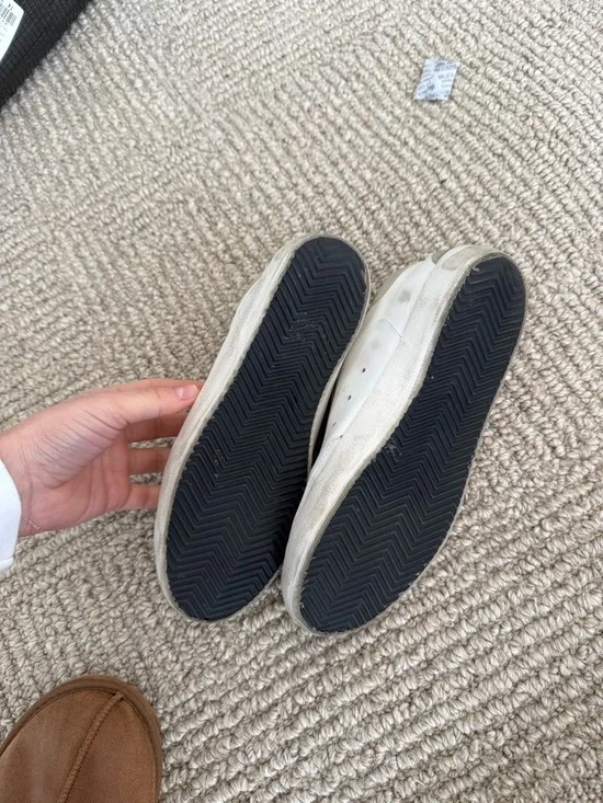 Golden Goose White Leather Sneakers with Gray Star and Laces - Picture 4 of 5